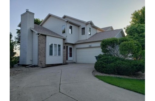 8409 Elderberry Rd, Madison, WI 53717