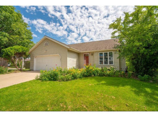 2801 Foxwood Tr Madison, WI 53713