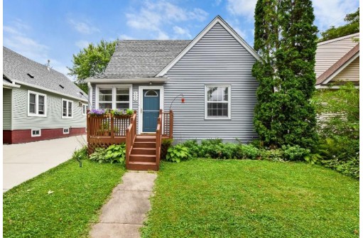 552 Maywood St, Madison, WI 53704