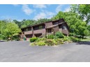 39 Hickory Hollow Dr, Madison, WI 53711