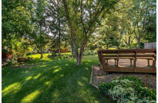 2505 Sara Rd, Madison, WI 53711