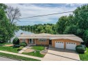 907 E Division St, Watertown, WI 53094