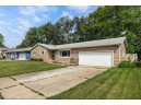 1412 Greenfield Cir, Sun Prairie, WI 53590