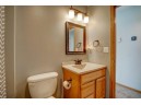 2418 Quail Ridge Dr, Janesville, WI 53546