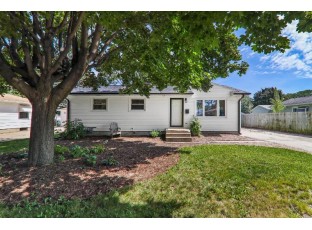 229 Crystal Ln Madison, WI 53714