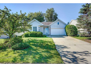 6145 Thornebury Dr Madison, WI 53719