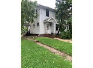 1118 Merrill St Beloit, WI 53511-4122