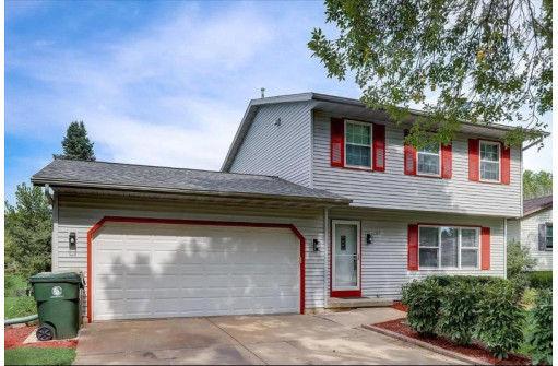 3141 Silverton Tr, Madison, WI 53719