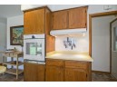 6004 Queens Way, Monona, WI 53716