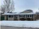 707 Johnson Dr, Onalaska, WI 54650