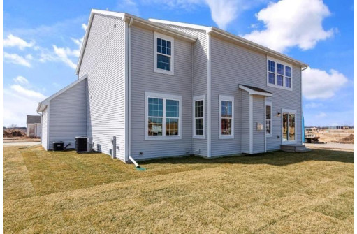 4115 Autumn Fields Rd, Windsor, WI 53598