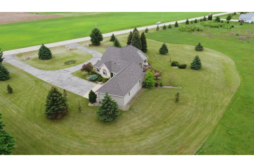 W4816 County Road T, Princeton, WI 54968-8500