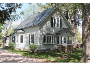 621 S Thomas St Westfield, WI 53964-0000