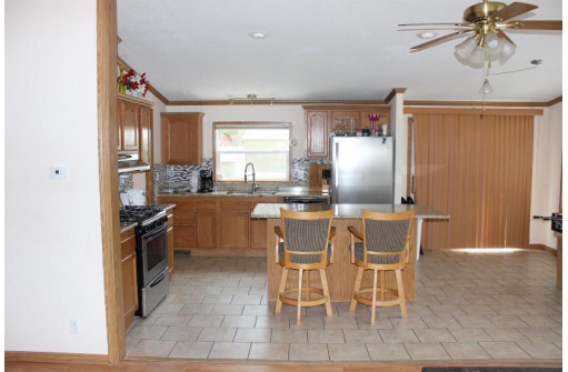 2120 Wood St, Friendship, WI 53934