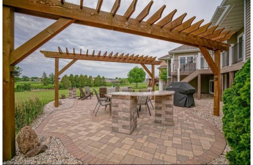 1491 Pebblebrook Tr, Sun Prairie, WI 53590