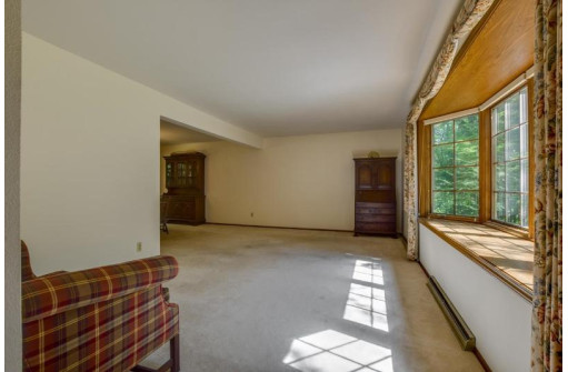 1685 Fritz Rd, Verona, WI 53593