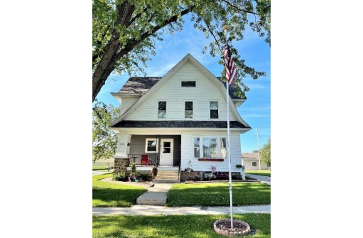 1180 Cedar St, Plain, WI 53577