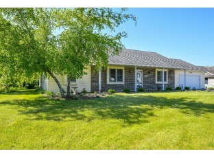 1116 Seminole Dr Fort Atkinson, WI 53538