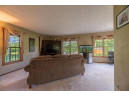 5553 W Partridge Hollow Dr, Janesville, WI 53548