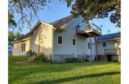 213 Morton St, Pardeeville, WI 53954