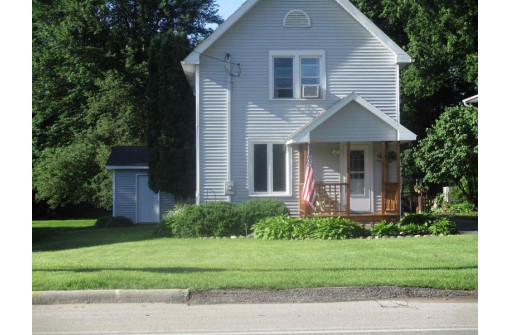 305 E North St, DeForest, WI 53532