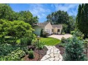 77 Fuller Dr, Madison, WI 53704