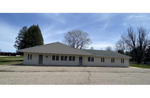 328 N Main St, Westfield, WI 53964