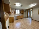 511 E Oak St, Juneau, WI 53039