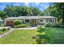 1505 Woodvale Dr, Madison, WI 53716