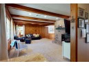 1505 Woodvale Dr, Madison, WI 53716