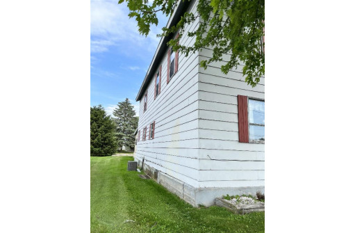 810 Hubbell St, Marshall, WI 53559