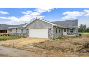 137 Bristle Way Edgerton, WI 53534