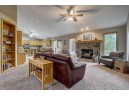 2974 Scotland Pky, Sun Prairie, WI 53590