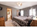 913 Engelhart Dr, Madison, WI 53713