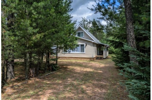 2404 Valley Rd, Friendship, WI 53934