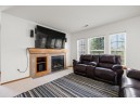 4725 Poplar Creek Dr, Madison, WI 53718