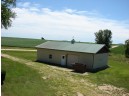 9857 County Line Rd, Livingston, WI 53554-9602