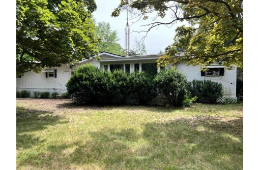 N6824 Old 26 Rd, Johnson Creek, WI 53038