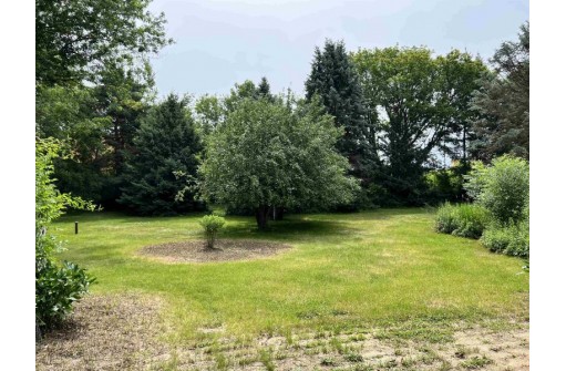 N6824 Old 26 Rd, Johnson Creek, WI 53038