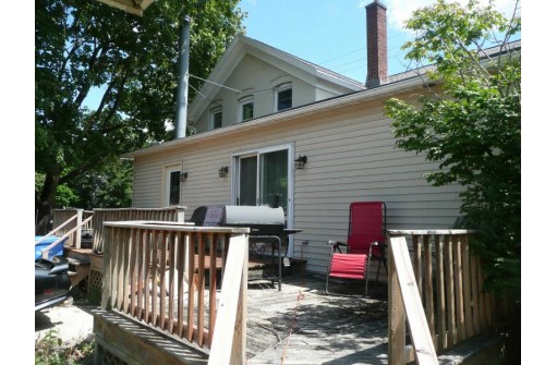 700 S 2nd St, Watertown, WI 53094
