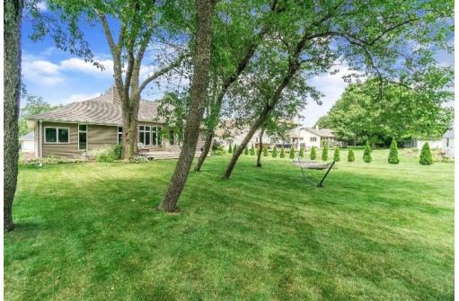 4616 Twelve Oaks Dr, Milton, WI 53563