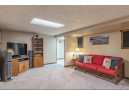 913 Nancy Ln, Madison, WI 53704