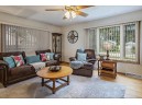 913 Nancy Ln, Madison, WI 53704