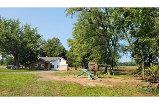 1446 County Road Z, Arkdale, WI 54613