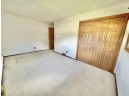 4 S Wright Rd, Janesville, WI 53546