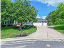 1216 Oriole Ct, Sun Prairie, WI 53590