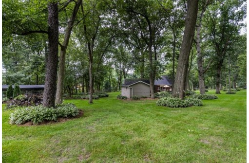 4877 Canter Cir, Madison, WI 53718