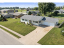 413 W Clay St, Cuba City, WI 53807