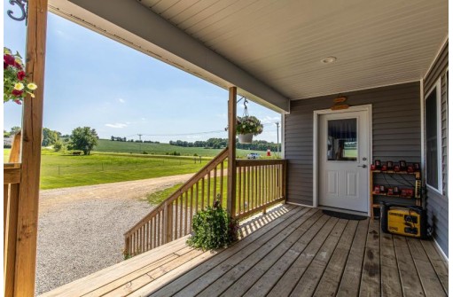 N7352 Wettach Rd, Monticello, WI 53570