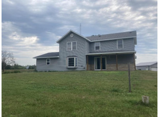 2066 Cottonville Dr Arkdale, WI 54613